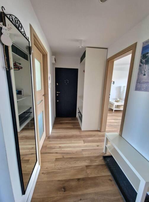 Apartament Na Wynajem Nowy Targ Esterno foto